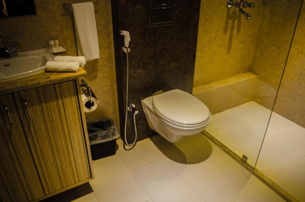 Hotel Comfotel Kalkutta Kültér fotó