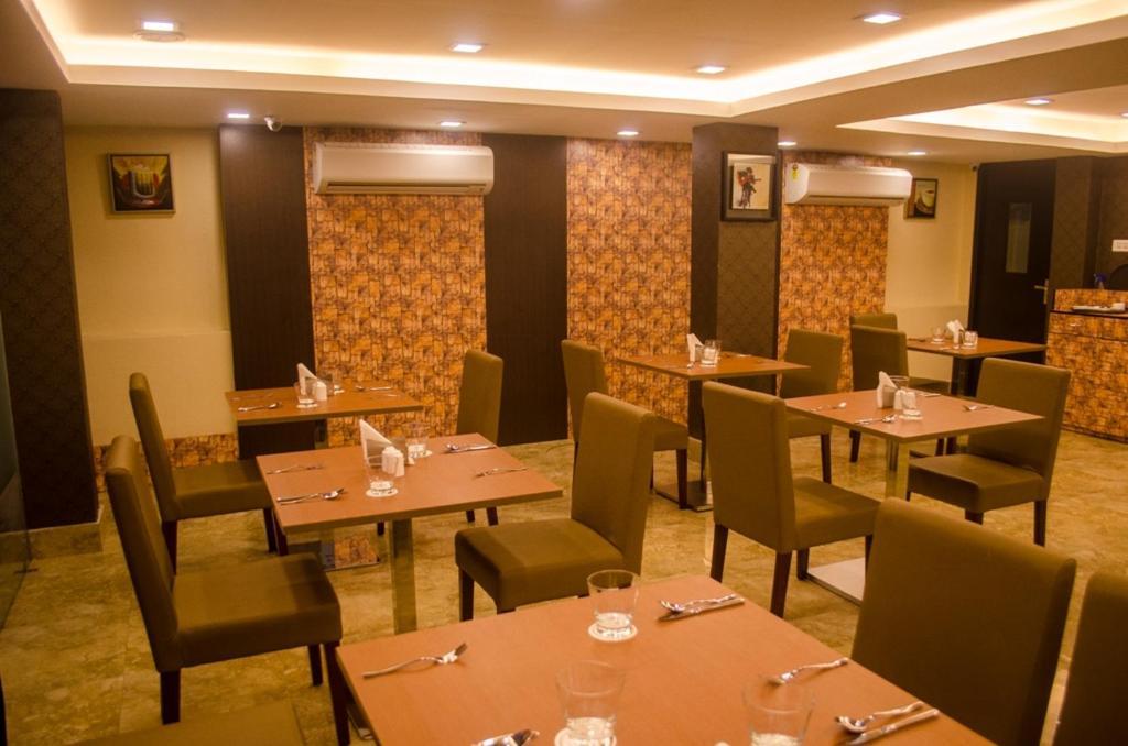 Hotel Comfotel Kalkutta Kültér fotó