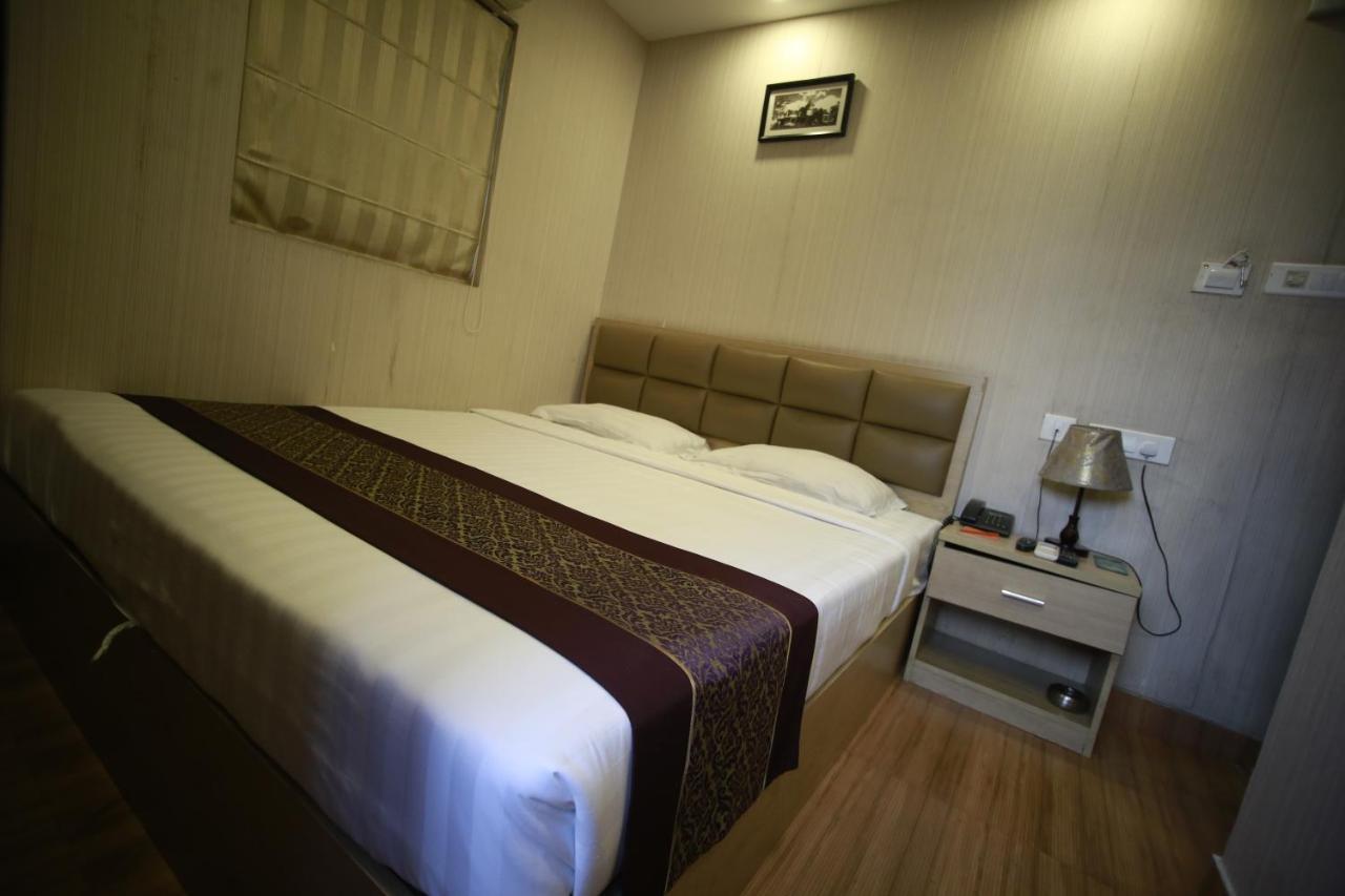 Hotel Comfotel Kalkutta Kültér fotó