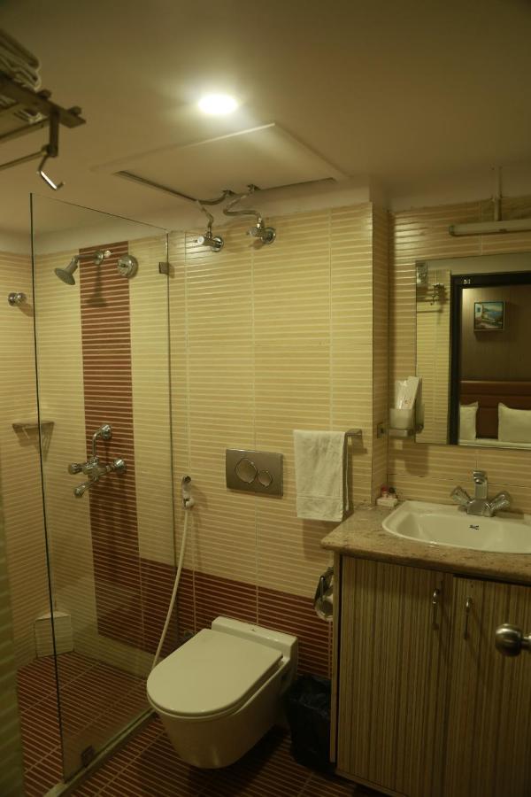 Hotel Comfotel Kalkutta Kültér fotó
